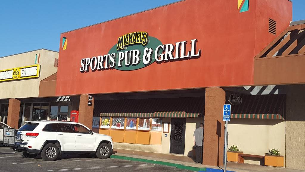 Michaels Sports Pub & Grill | 15192 Goldenwest St, Westminster, CA 92683, USA | Phone: (714) 373-5665