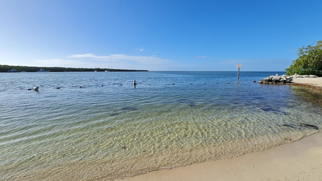 Gilberts Resort | 107900 Overseas Hwy, Key Largo, FL 33037, USA | Phone: (305) 451-1133
