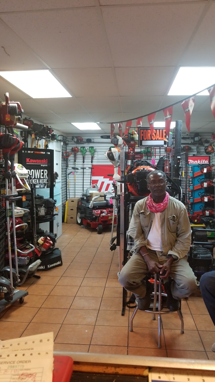 J & R Mower Repair | 3098 NW 62nd St, Miami, FL 33147, USA | Phone: (305) 635-2351