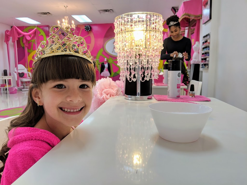 Pink Lemonade Girls Spa | 18673 W Dixie Hwy, Aventura, FL 33180, USA | Phone: (305) 466-6444