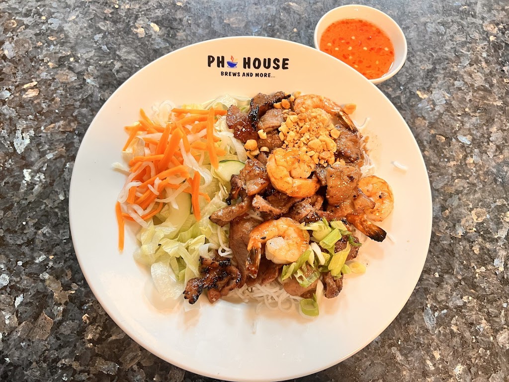 Pho House Brews & More | 4216 Decker Dr, Baytown, TX 77520, USA | Phone: (832) 695-2070