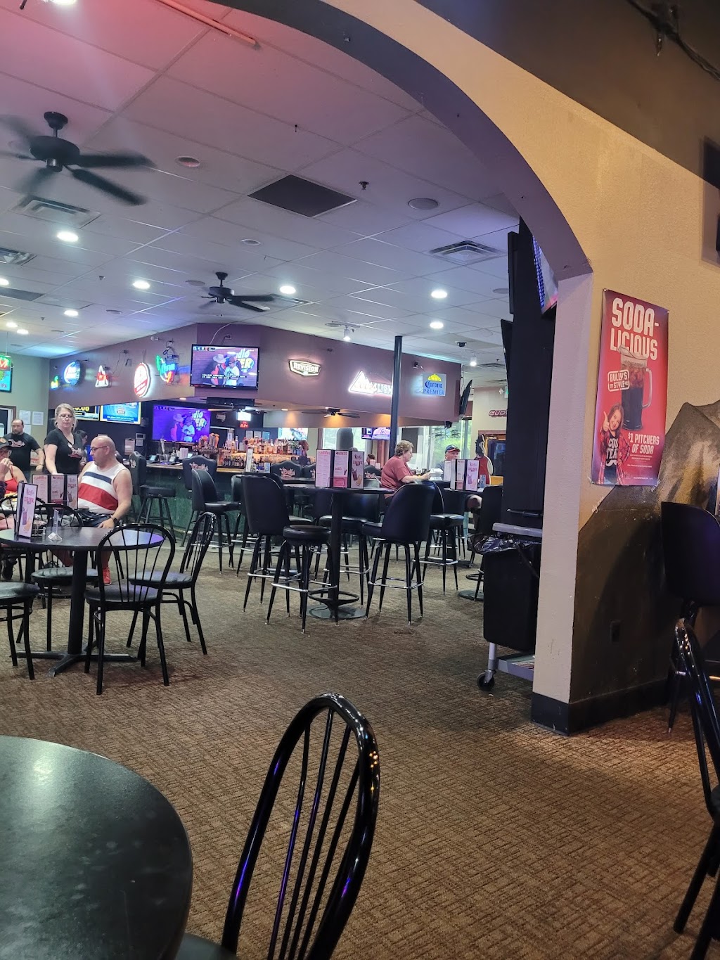 Bullys Sports Bar & Grill | 18156 Wedge Pkwy, Reno, NV 89511, USA | Phone: (775) 851-7400