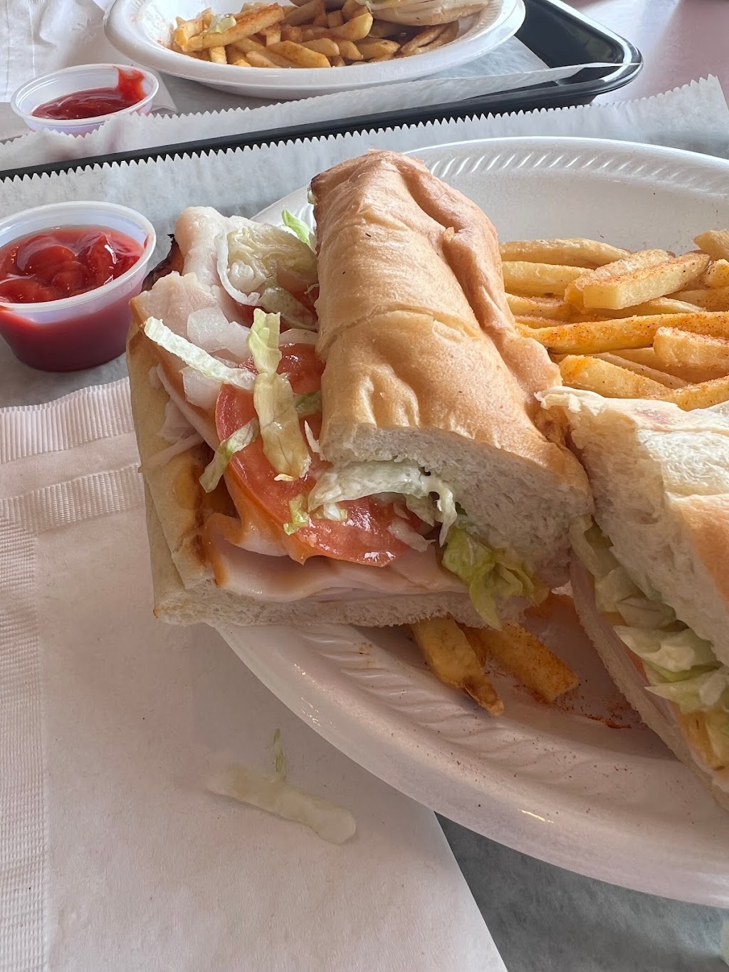 Fridays Garden Deli | 1117 S Mem Blvd, Martinsville, VA 24112, USA | Phone: (276) 638-6445