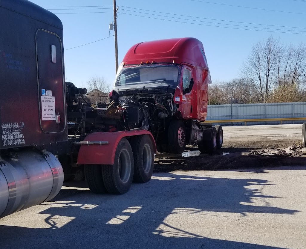Sergios towing and recovery | 15525 Weber Rd STE 103, Romeoville, IL 60446, USA | Phone: (815) 981-0456