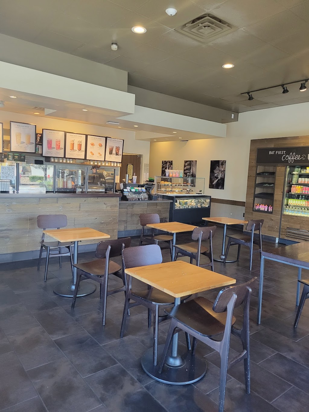 Starbucks | Challenger Center, 805 E Ave K, Lancaster, CA 93535, USA | Phone: (661) 940-0992