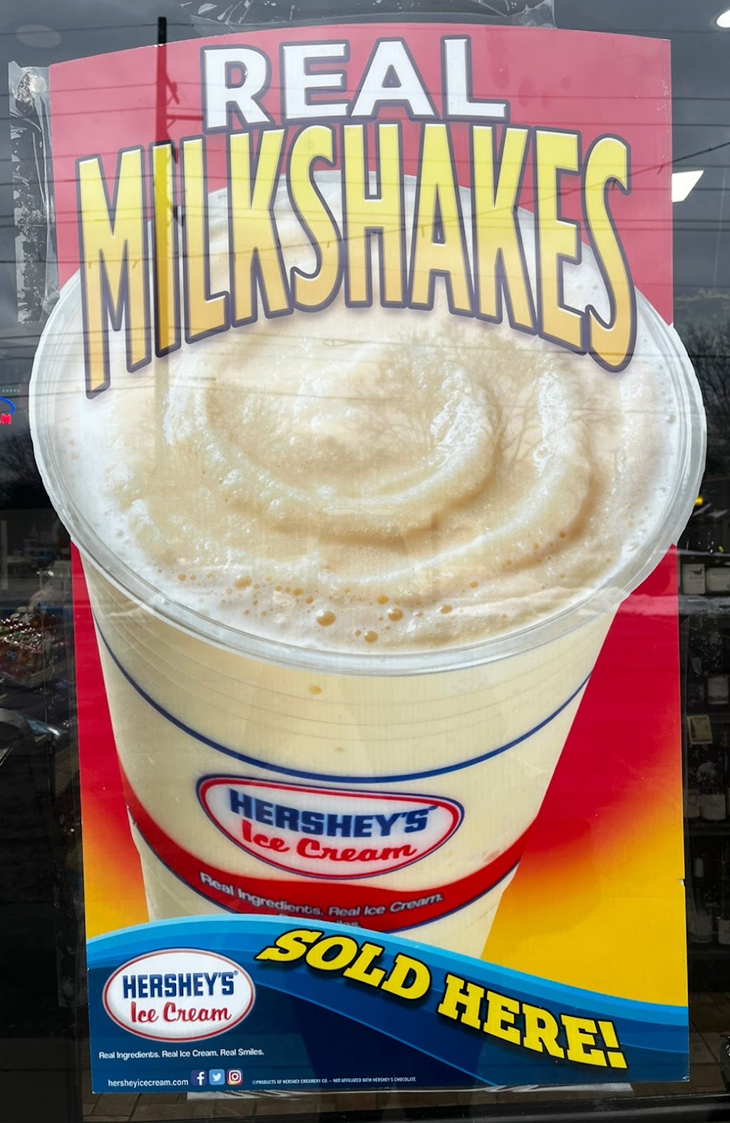 In & Out Hershey’s Ice Cream | 46362 Dequindre Rd, Shelby Twp, MI 48317, USA | Phone: (586) 803-3556