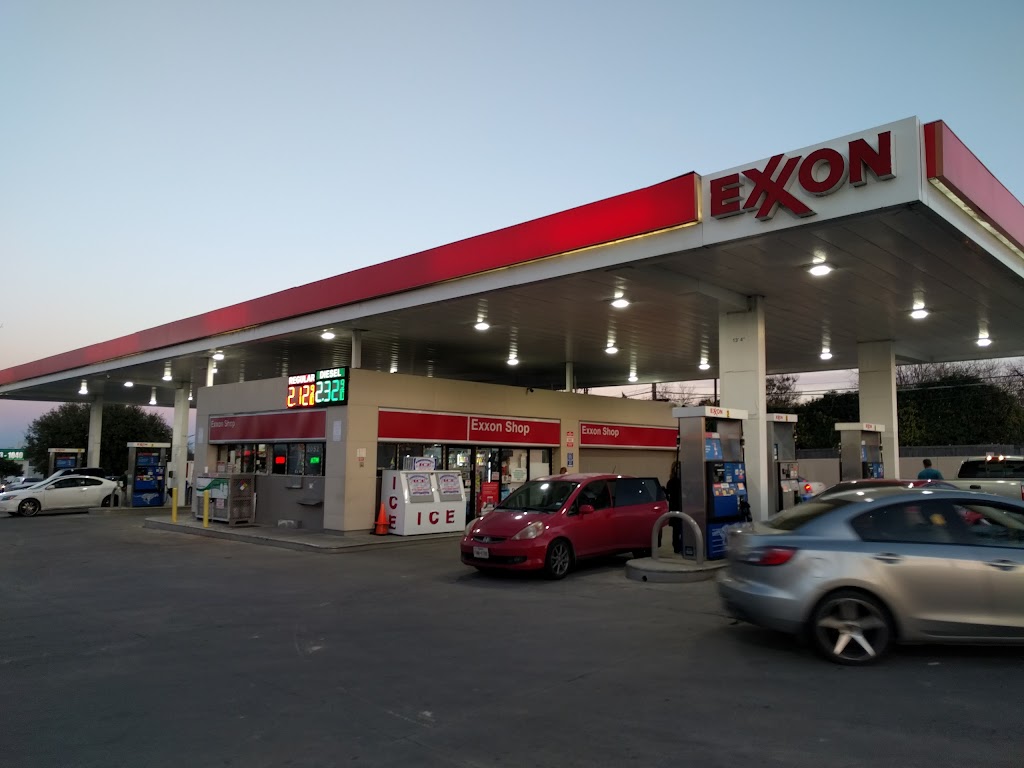 Exxon | 2052 Fort Worth Ave, Dallas, TX 75208, USA | Phone: (214) 941-0141