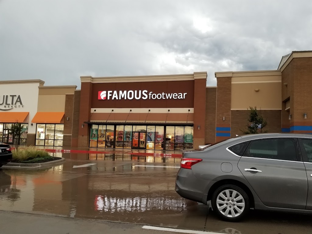 Famous Footwear | 2000 FM 663 #700, Midlothian, TX 76065 | Phone: (469) 672-8038