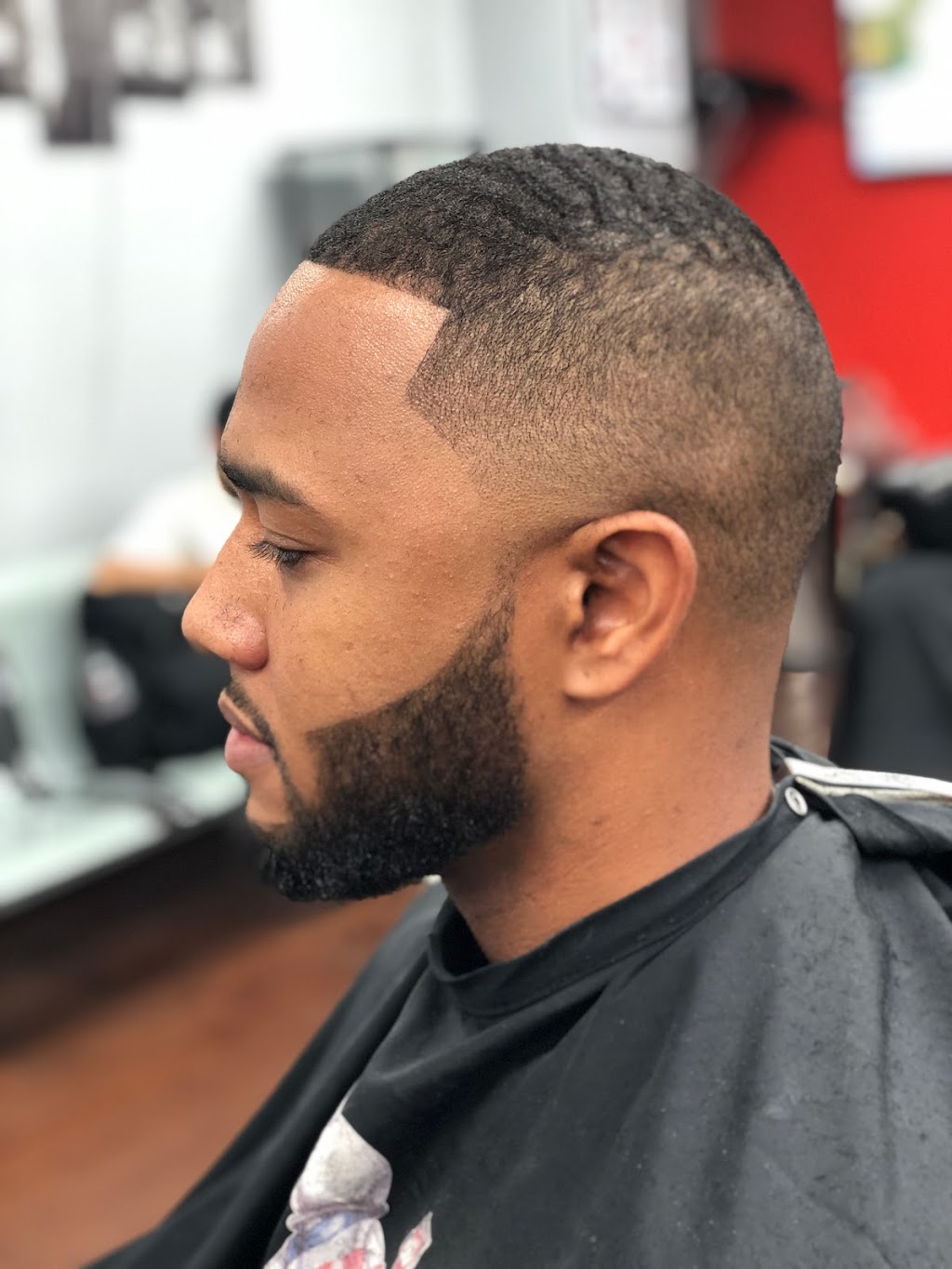 Straight Cut Barber Shop | 83-48 Parsons Blvd, Jamaica, NY 11432 | Phone: (347) 561-4411