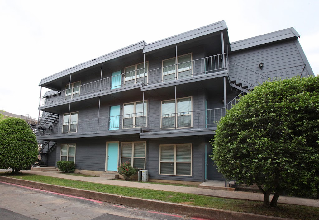 Crestview Apartments | 3205 Crestview Dr, Dallas, TX 75235, USA | Phone: (214) 559-9808