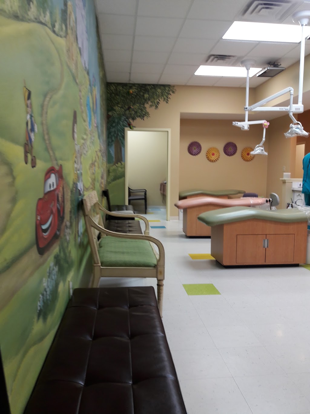 Sugarloaf Childrens Dentistry. | 1299 Old Peachtree Road Northwest 102 & 103, Suwanee, GA 30024, USA | Phone: (770) 813-9393