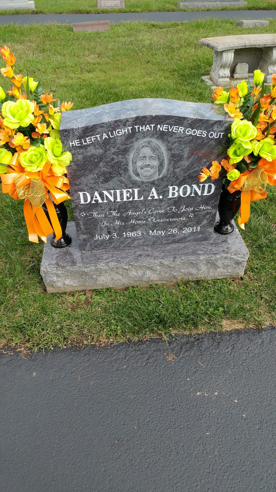 Hopewell Cemetery | 10205 Montgomery Rd, Montgomery, OH 45242, USA | Phone: (513) 891-2424