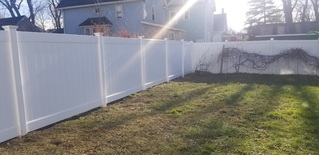 Expert Fence Co | 2889 Southwestern Blvd, Orchard Park, NY 14127 | Phone: (716) 675-7737