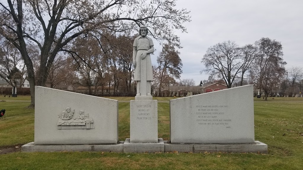 Resurrection Cemetery | 200 W Romeo Rd, Romeoville, IL 60446, USA | Phone: (815) 886-0750