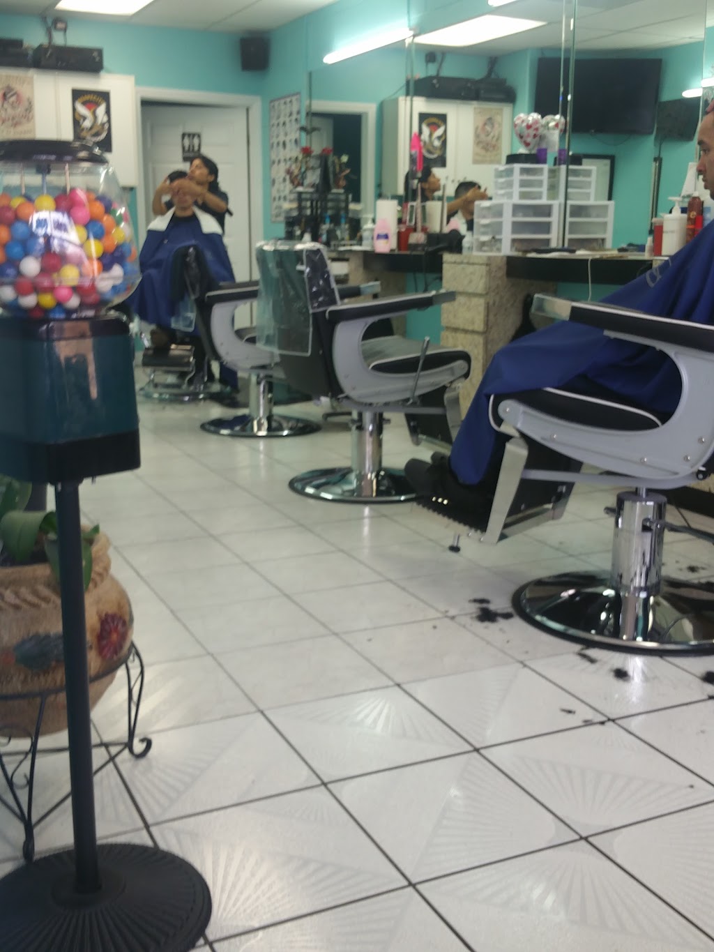 Hair To Stay | 6515 Eastern Ave, Bell Gardens, CA 90201, USA | Phone: (323) 332-6763
