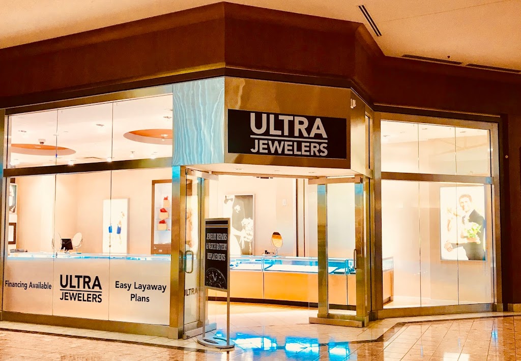 Ultra Jewelers | 1155 St Louis Galleria St, Richmond Heights, MO 63117 | Phone: (314) 727-5901