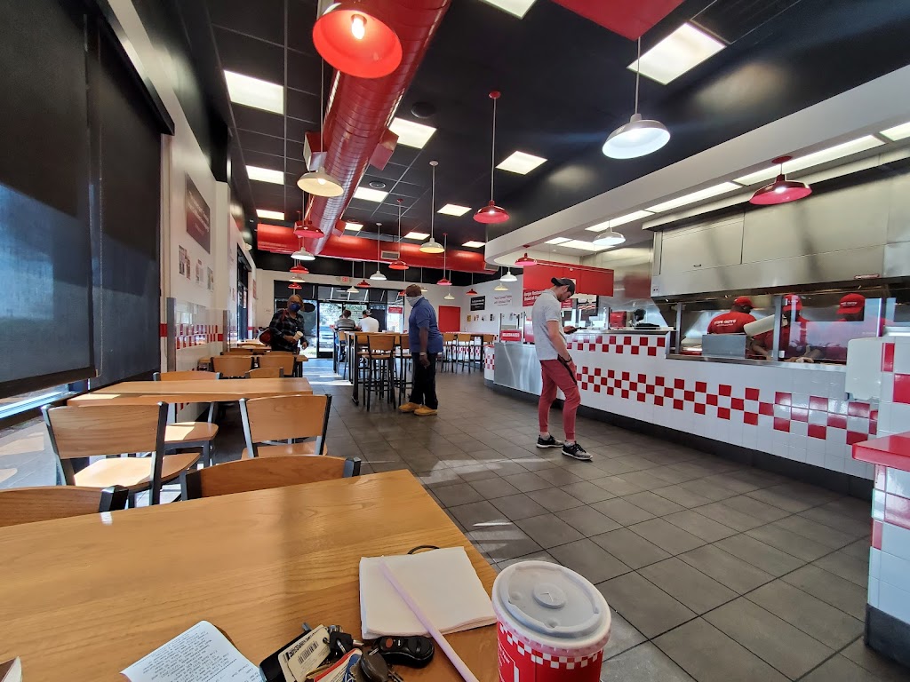 Five Guys | 4245 S Cooper St Suite 151, Arlington, TX 76015, USA | Phone: (817) 468-6033