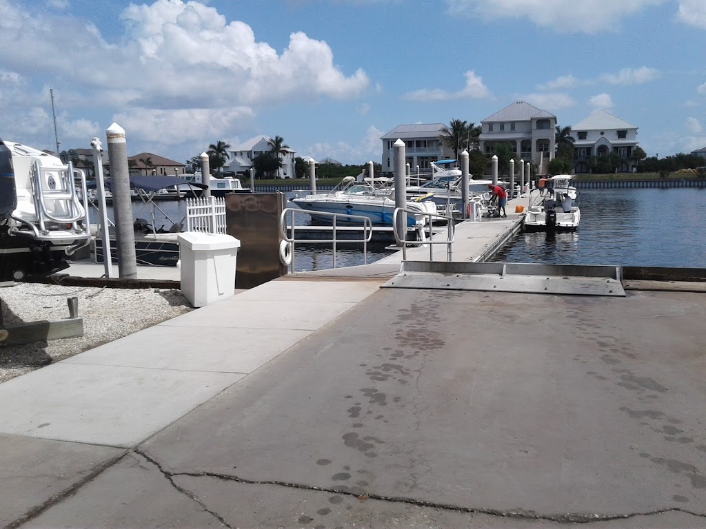 Little Harbor Marinas | 606 Seagrape Dr, Ruskin, FL 33570, USA | Phone: (813) 645-2288