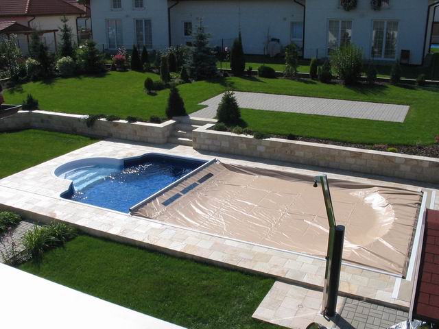 Aquamatic Cover Systems | 200 Mayock Rd, Gilroy, CA 95020, USA | Phone: (408) 846-9274