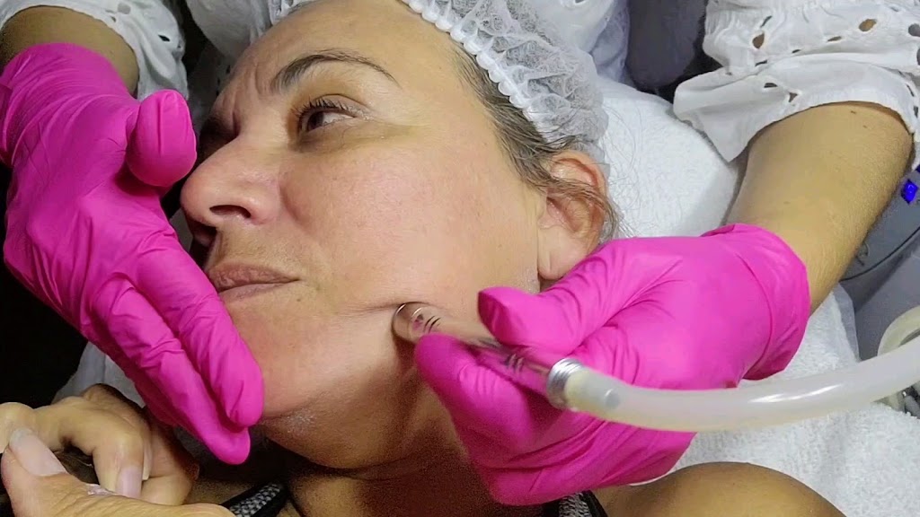 Isabels Esthetic | Hoffner Office Center, 5448 Hoffner Ave Suite 105, Orlando, FL 32812, USA | Phone: (407) 203-1800