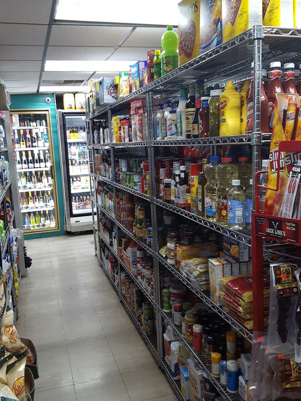 Village Party Store | 813 W Michigan Ave, Saline, MI 48176, USA | Phone: (734) 429-4422