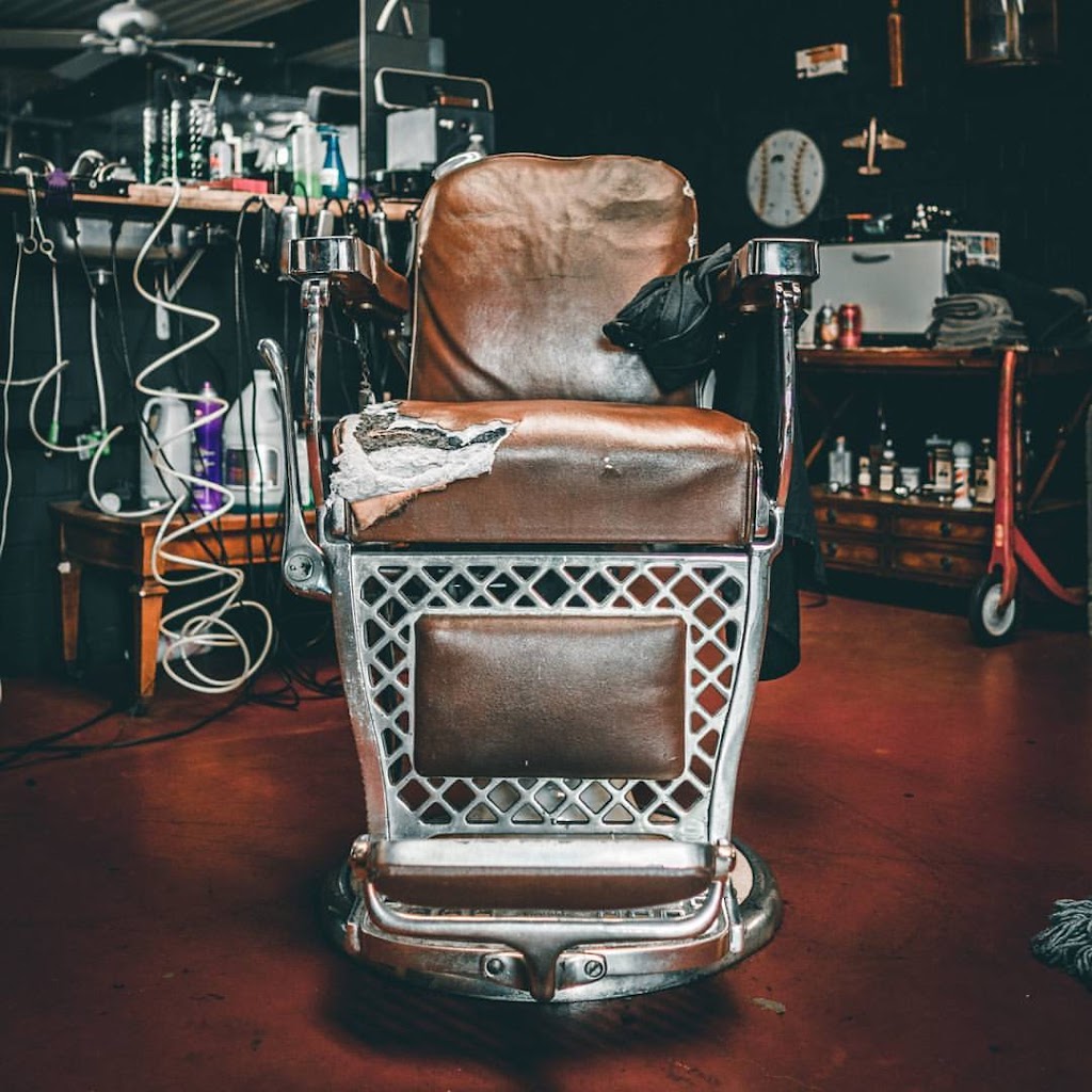 pinkys barbershop | 135 W McDowell Rd, Phoenix, AZ 85003, USA | Phone: (602) 883-5435