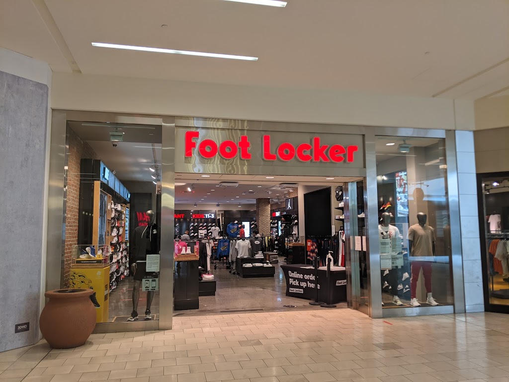Foot Locker | 394 Hillsdale Shop Center, San Mateo, CA 94403, USA | Phone: (650) 345-7610