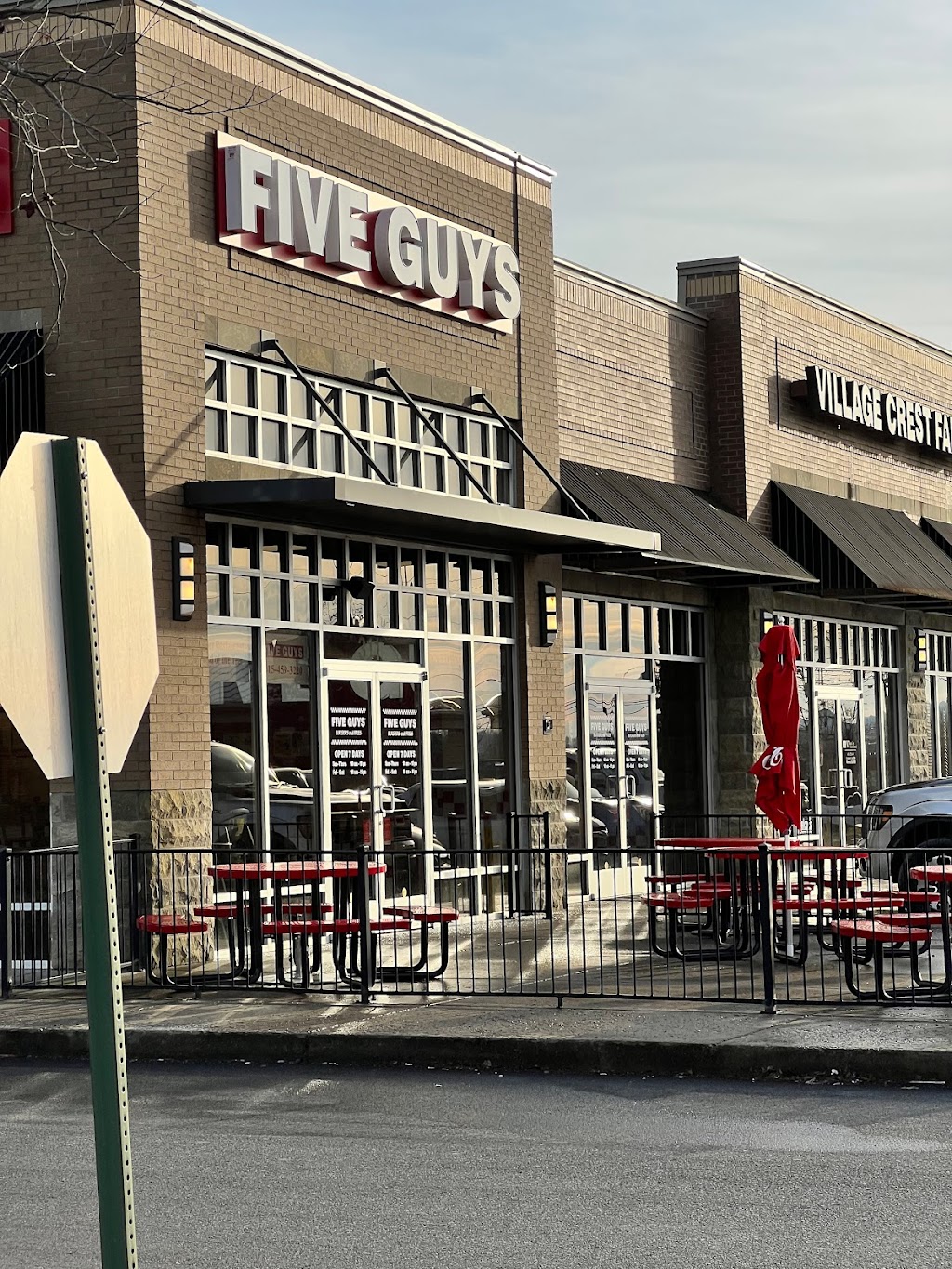 Five Guys | 311 Sam Ridley Pkwy W Unit 313, Smyrna, TN 37167, USA | Phone: (615) 459-3220