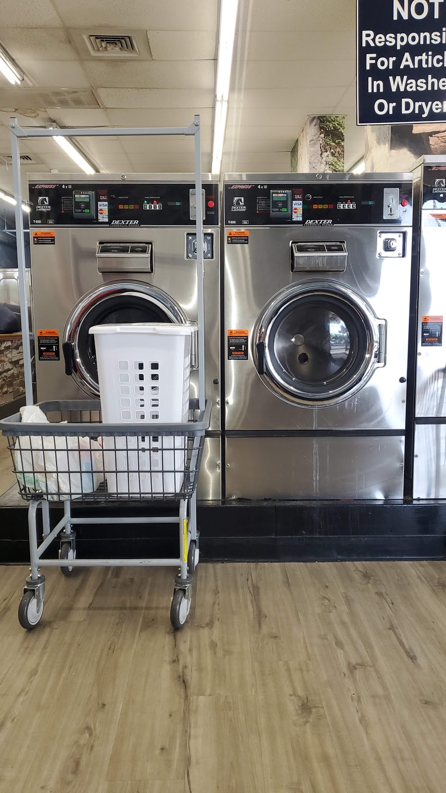 Southport Coin Laundry-Cleaner | 1063 SE 17th St, Fort Lauderdale, FL 33316, USA | Phone: (954) 522-5107