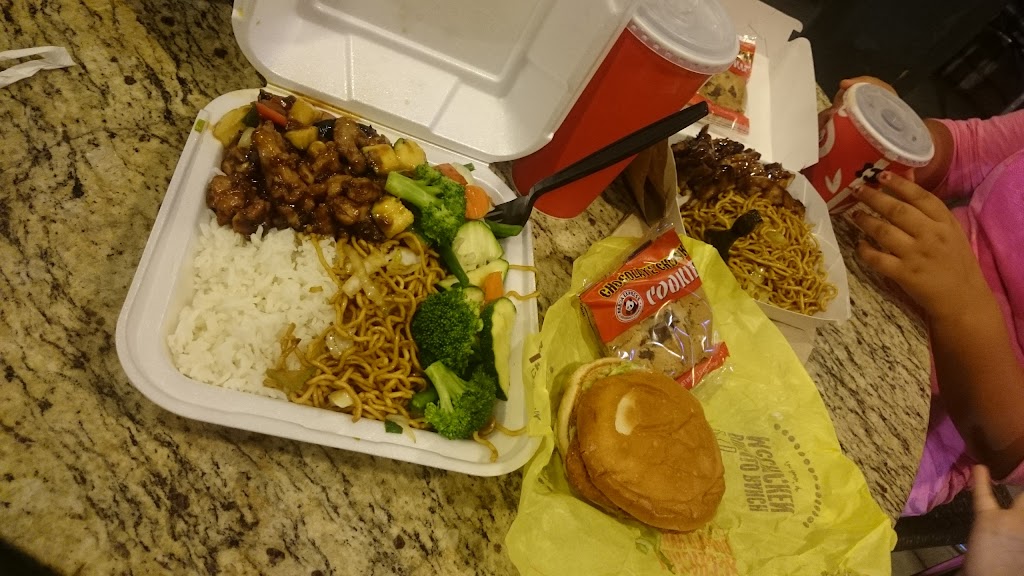 Panda Express | 14480 Merced Ave, Baldwin Park, CA 91706, USA | Phone: (626) 338-0128