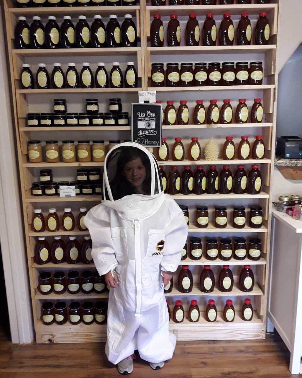 BZ Honey at Thirsty Bee Meadery | 108 Commerce St, Tomball, TX 77375, USA | Phone: (281) 826-3290