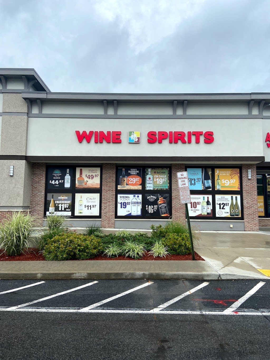 All Seasons Wine & Spirits | 3333 Crompond Rd, Yorktown Heights, NY 10598, USA | Phone: (914) 930-8845