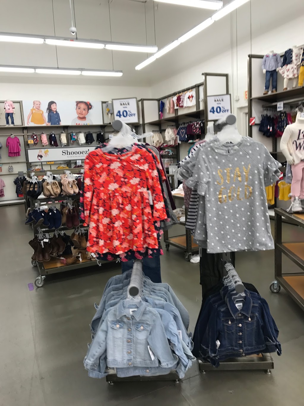 Old Navy | 145 Holt Garrison Pkwy C, Danville, VA 24540, USA | Phone: (434) 792-5002