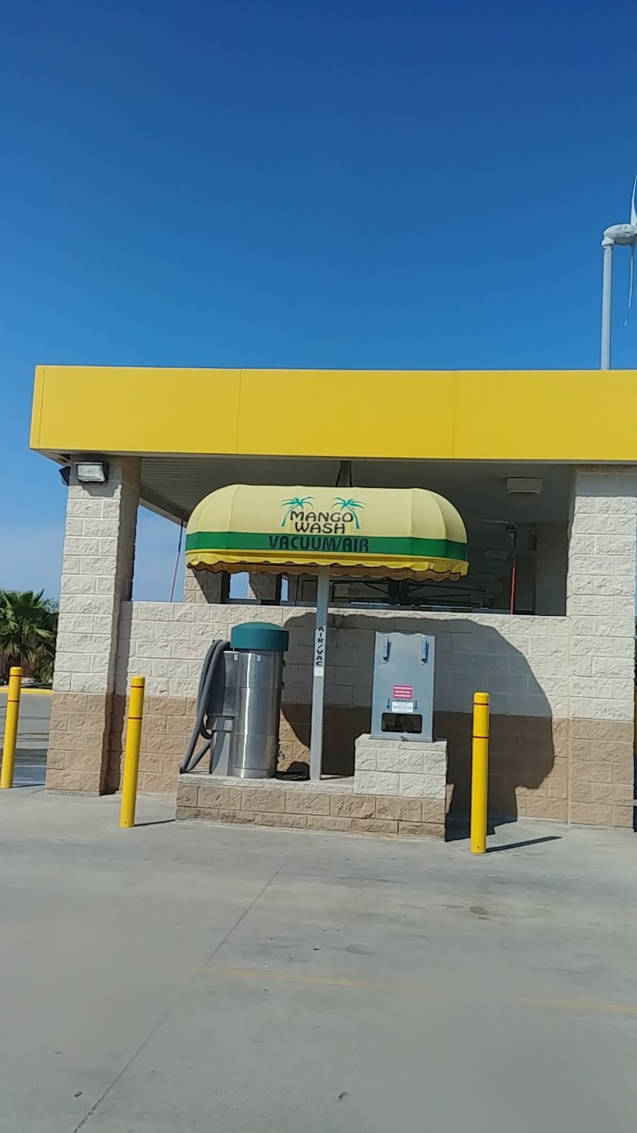 Mango Car Wash | 1529 Waldron Rd, Corpus Christi, TX 78418, USA | Phone: (361) 939-7925