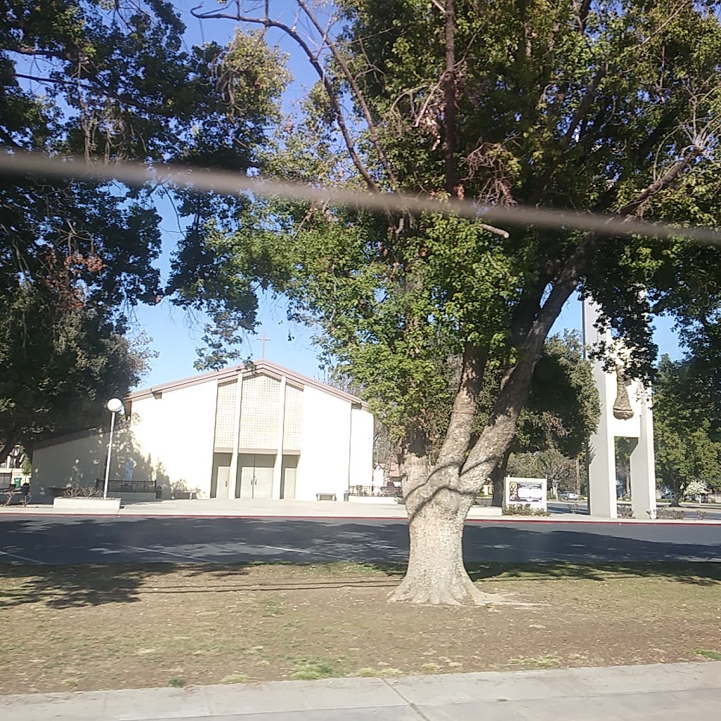 Saint Joseph Catholic Church | 2441 Dockery Ave, Selma, CA 93662, USA | Phone: (559) 896-1052