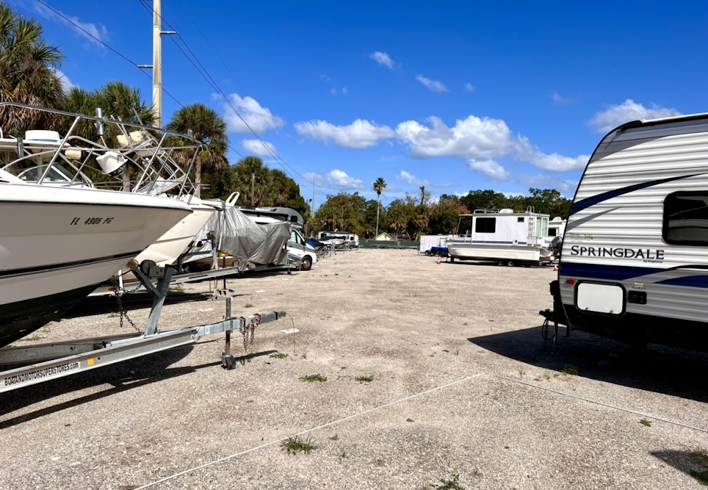 HUBBS Hudson Beach Boat and RV Storage | 7005 Brady St, Hudson, FL 34667 | Phone: (727) 916-9408