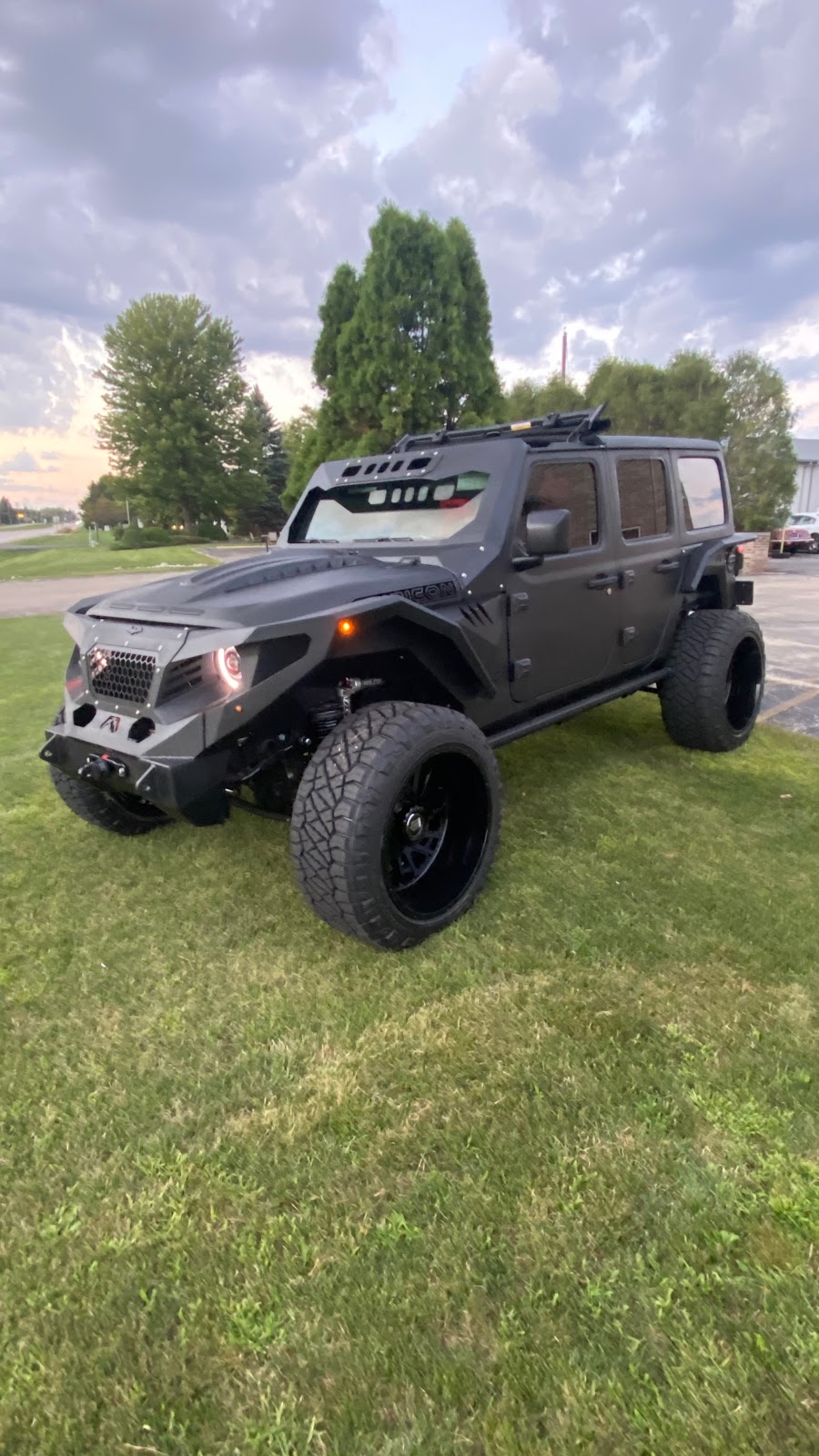 WILLYS PREMIUM OFF-ROAD | 395 Forest Grove Dr Ste B, Pewaukee, WI 53072, USA | Phone: (262) 949-4741