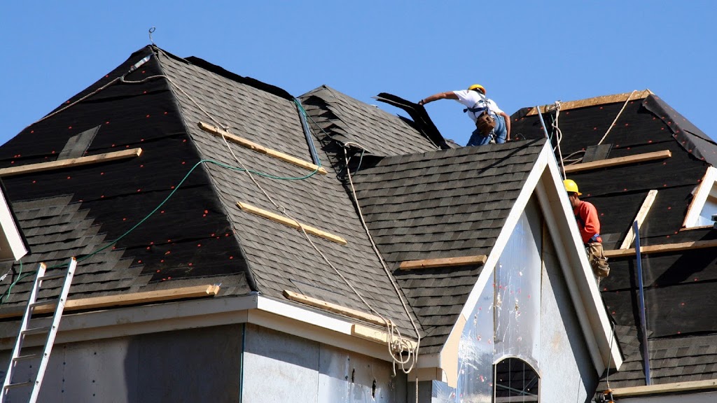 The Connelly Roofing & Gutter Company | 12309 Waller Rd E, Tacoma, WA 98446, USA | Phone: (253) 397-5528