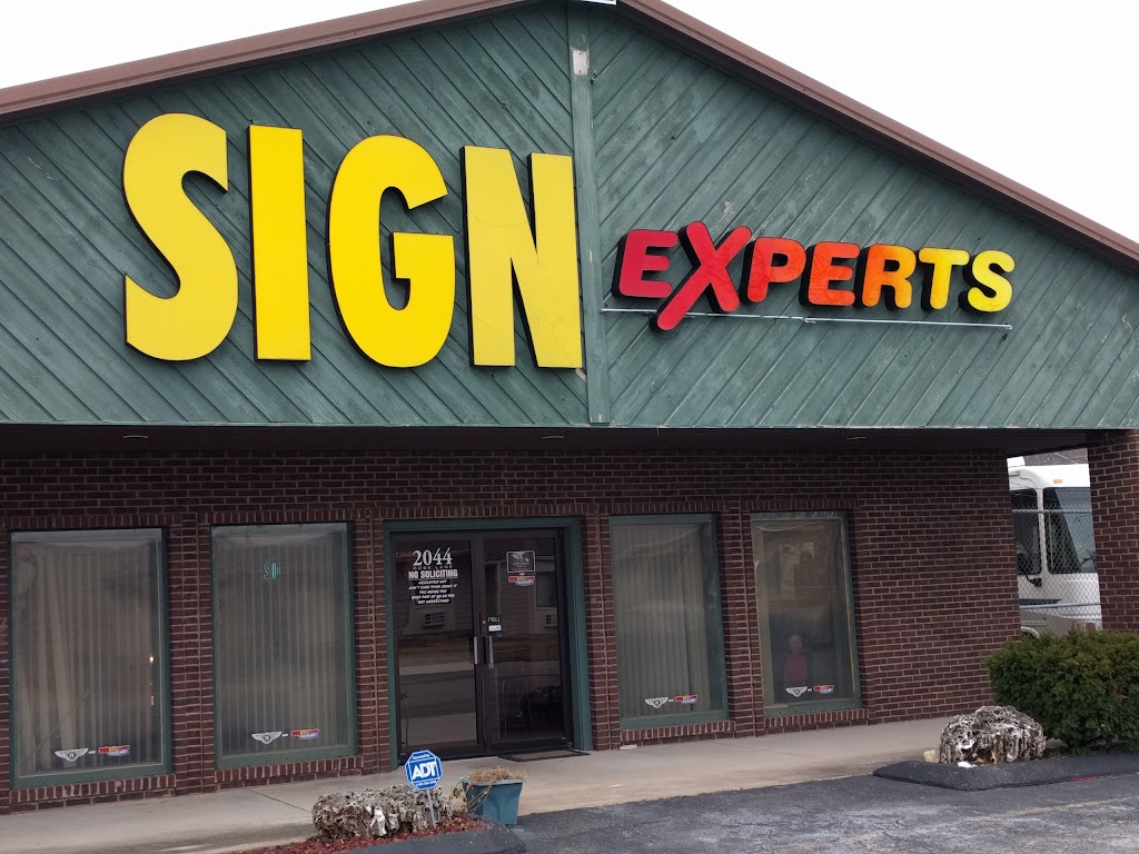 Sign Experts | 3240 W Osage St, Pacific, MO 63069, USA | Phone: (636) 257-3565