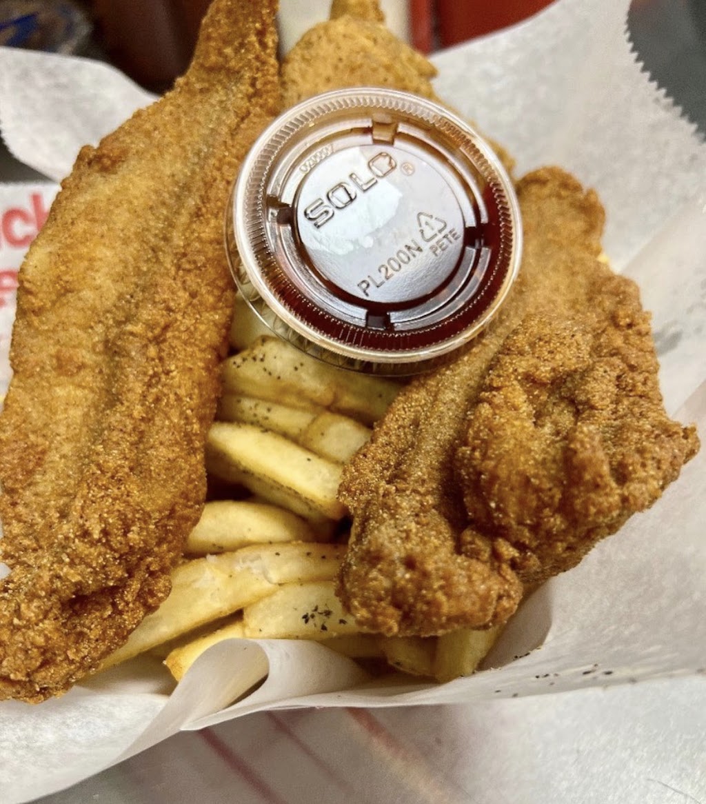 Jollys Chicken and Fish | 8349 Indianapolis Blvd Suite B, Highland, IN 46322, USA | Phone: (219) 237-2986