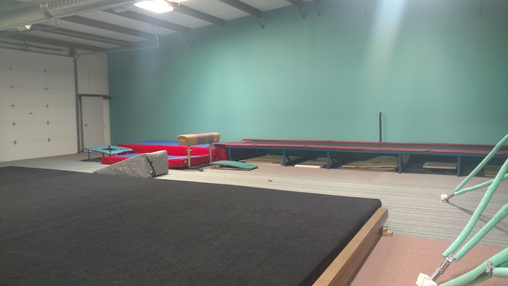 The Simply Elite School of Dance and Gymnastics | 1015 N Vandenburgh Ave #6, Wellington, KS 67152, USA | Phone: (620) 440-6577