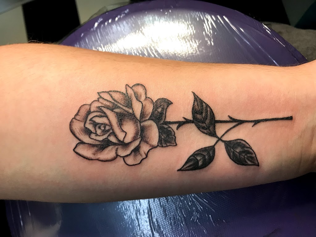 Glass Ink Tattoo | 2416 Pleasant Ave, Hamilton, OH 45015, USA | Phone: (513) 737-1629