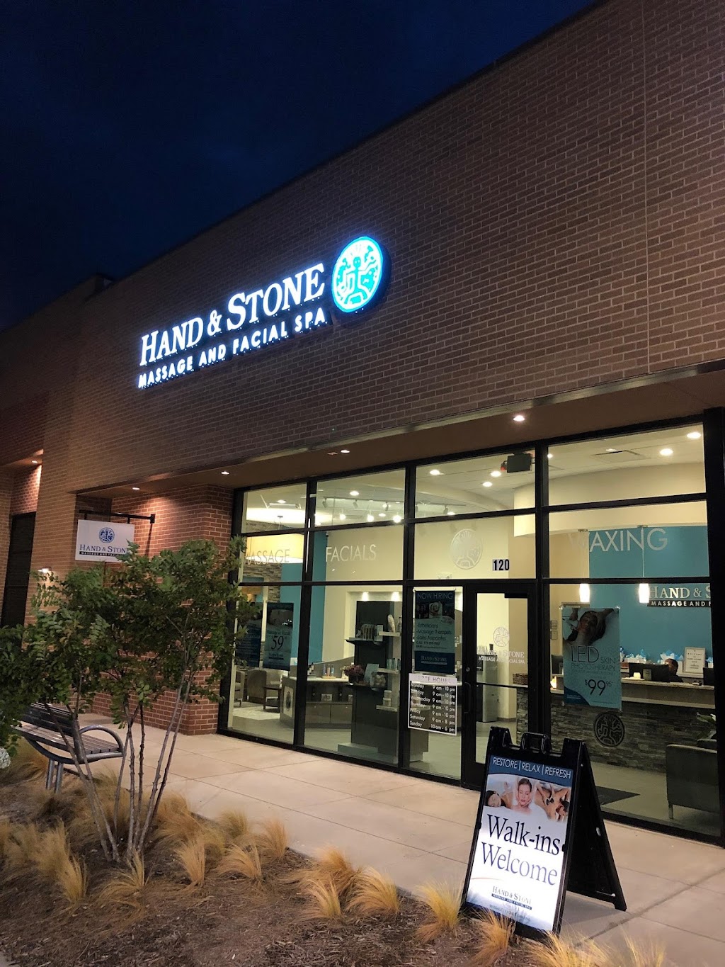 Hand and Stone Massage and Facial Spa | 140 W Sandy Lake Rd Suite 120, Coppell, TX 75019, USA | Phone: (469) 998-3943