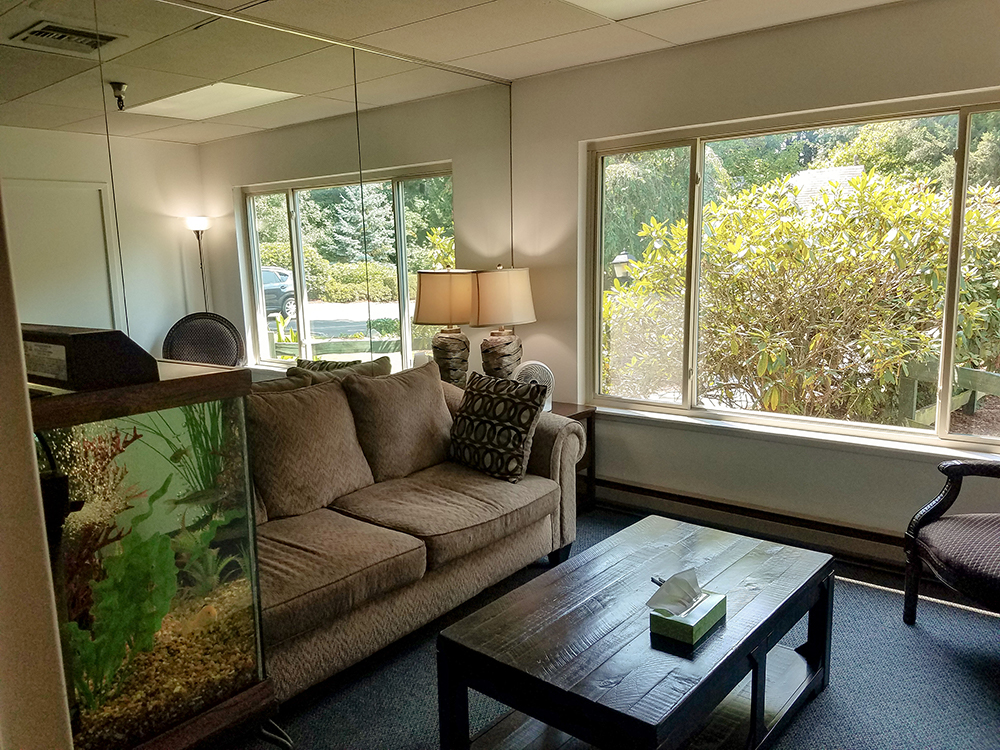 Lakeside Milam | 10322 NE 132nd St, Kirkland, WA 98034, USA | Phone: (800) 231-4303