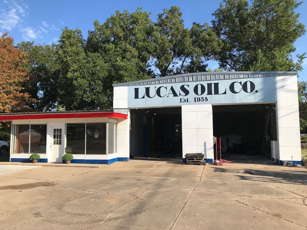 Lucas Oil Co | 714 W Columbia St, Okemah, OK 74859, USA | Phone: (918) 623-1653