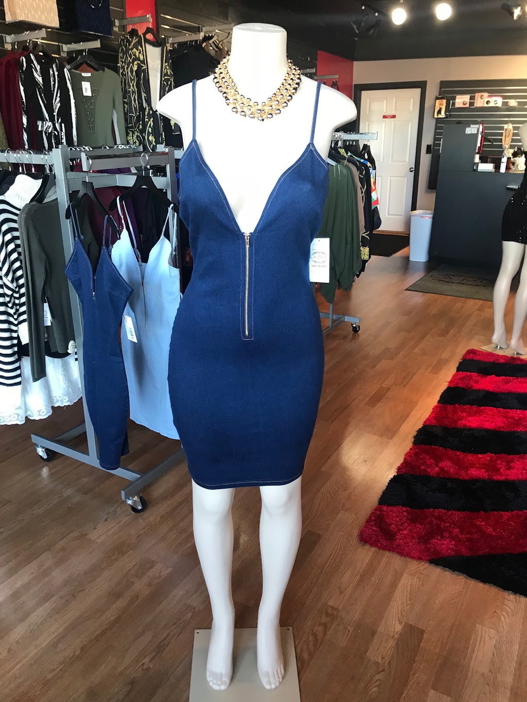 LA MIA-Fashion Boutique | 11633 W Florissant Ave, Florissant, MO 63033, USA | Phone: (314) 736-4580