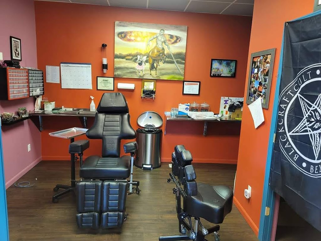 Advanced Body Art | 4100 W Walton Blvd, Waterford Twp, MI 48329, USA | Phone: (248) 461-6589