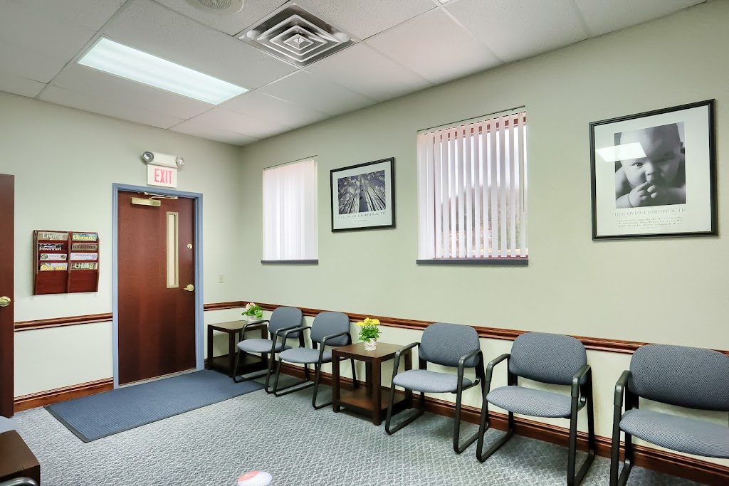 Warren R Carr, DC | 120 Hollywood Dr Suite 202, Butler, PA 16001 | Phone: (724) 287-2837