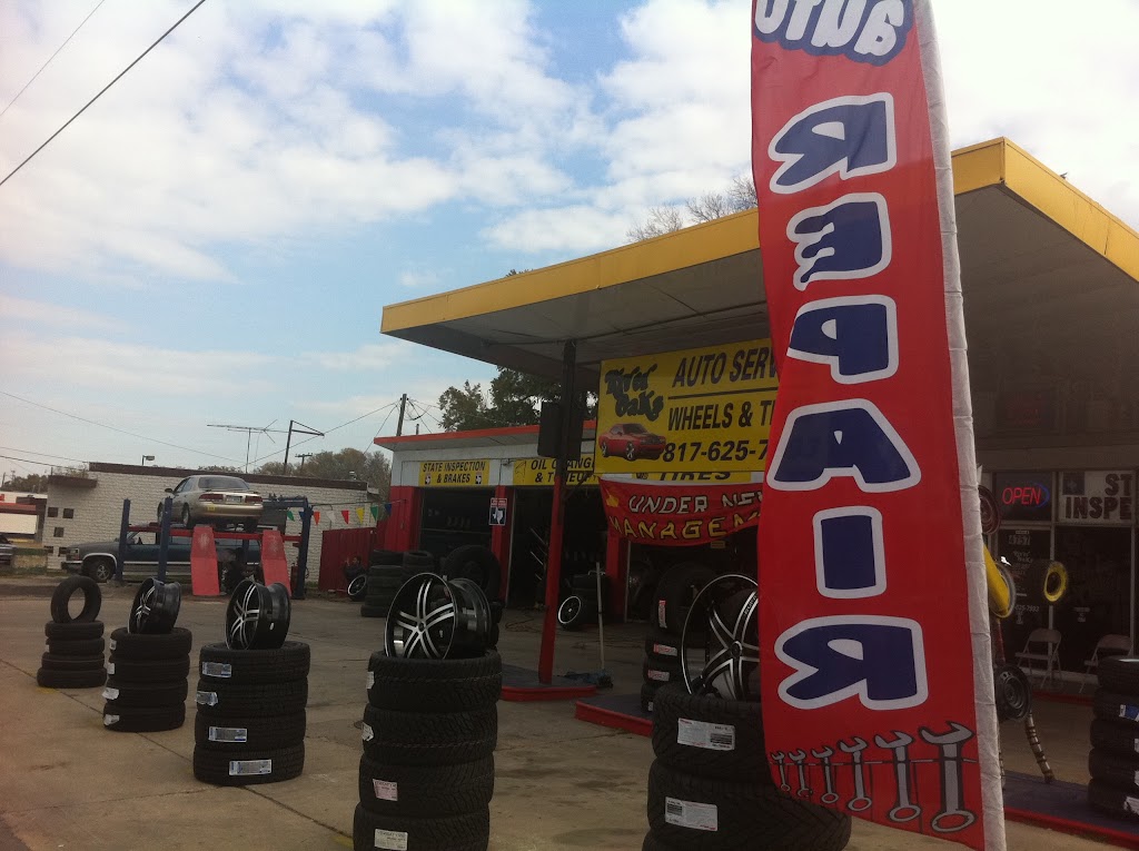 river oaks auto service wheels and tires | 4757 River Oaks Blvd, River Oaks, TX 76114, USA | Phone: (817) 625-7993