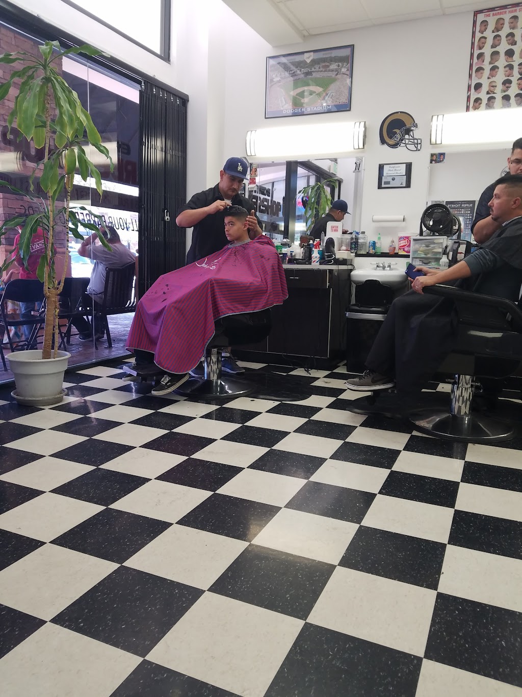 East Side Barber Shop | 4621 E Ave S, Palmdale, CA 93552, USA | Phone: (661) 285-2726